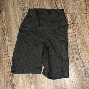 Xs women’s bike shorts gray with pockets